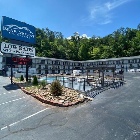 Bear Mount Inn & Suites Pigeon Forge Buitenkant foto