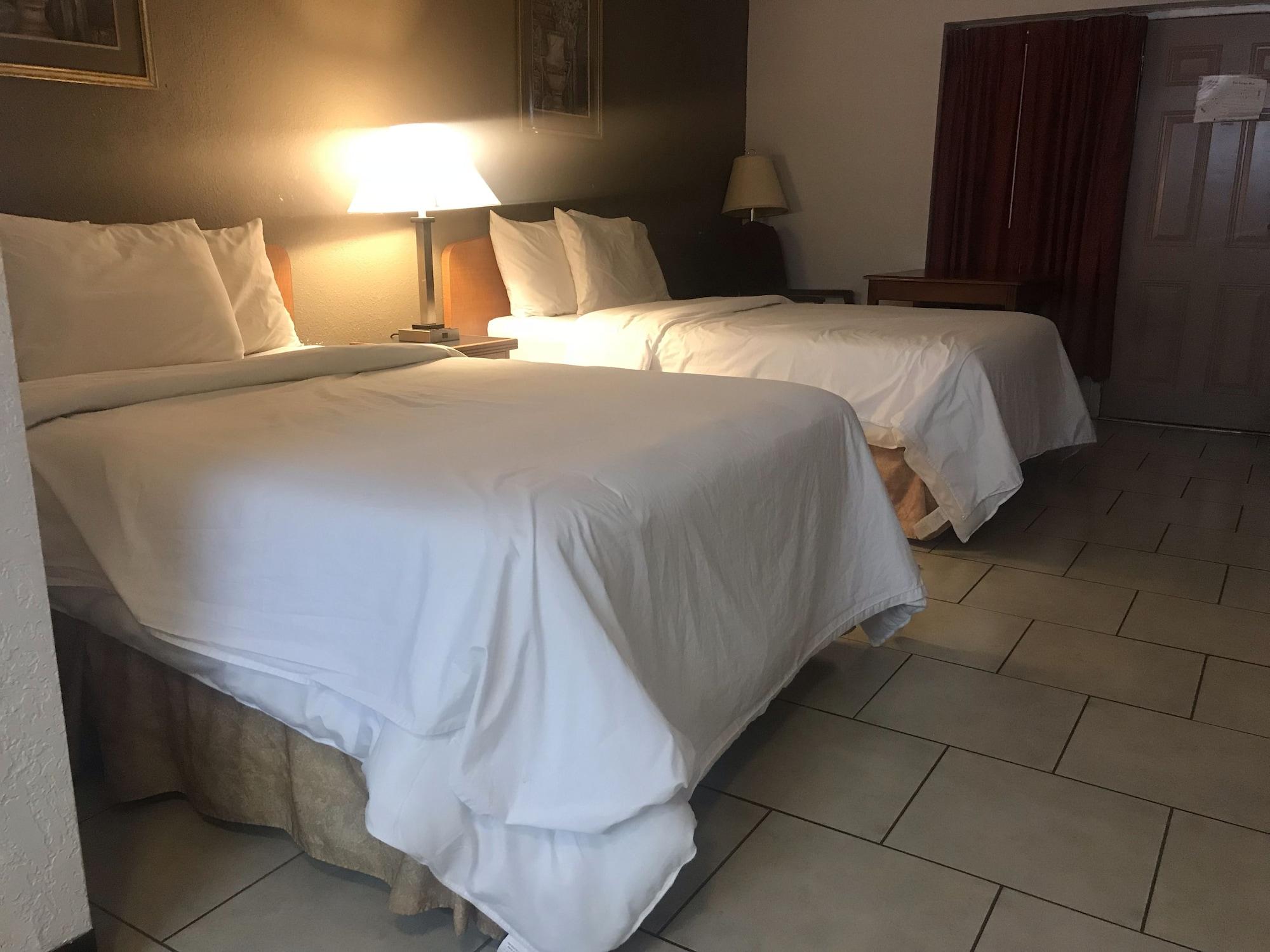 Bear Mount Inn & Suites Pigeon Forge Buitenkant foto